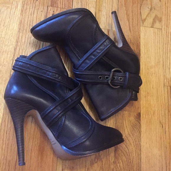 Max Studio brown heel booties