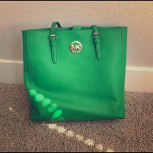 Michael Kors Kelley green tote