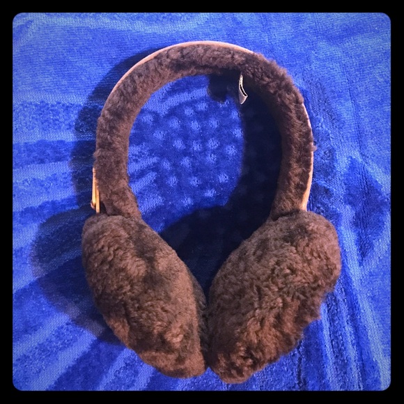 Ugg Earmuffs Chocolate Color