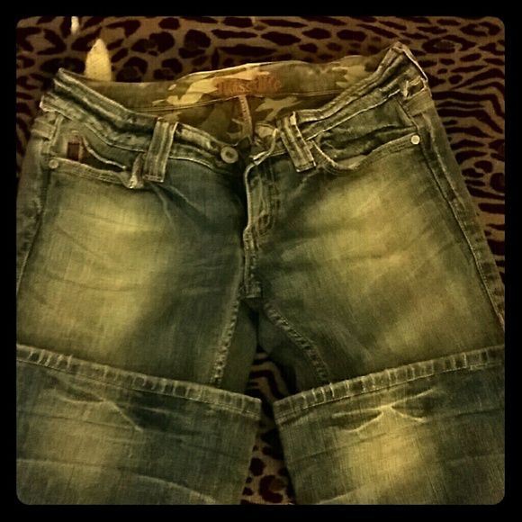 Miss me camo jeans sz 28