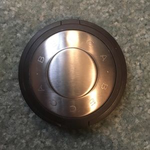 BECCA LOWLIGHT SCULPTING PERFECTOR