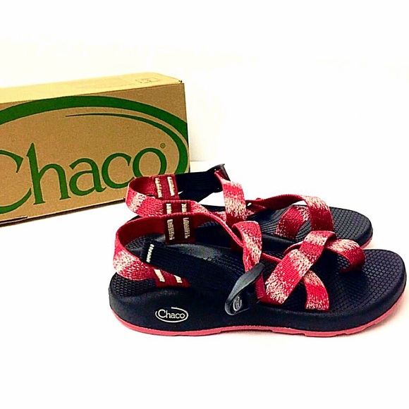 *Last Pair• Chaco Red Z2 Yampa Toe Loop Sandal-New - Picture 2 of 4