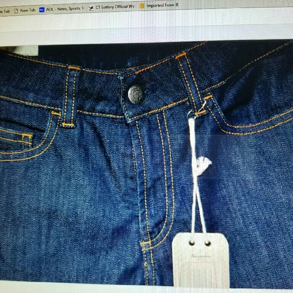 Faconable Jeans - Picture 3 of 4