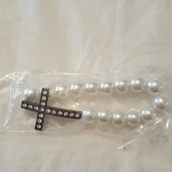 Cross bracelet