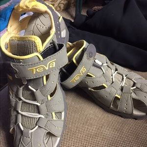 Teva shoes