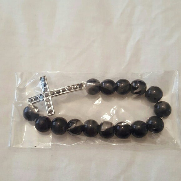 Cross bracelet