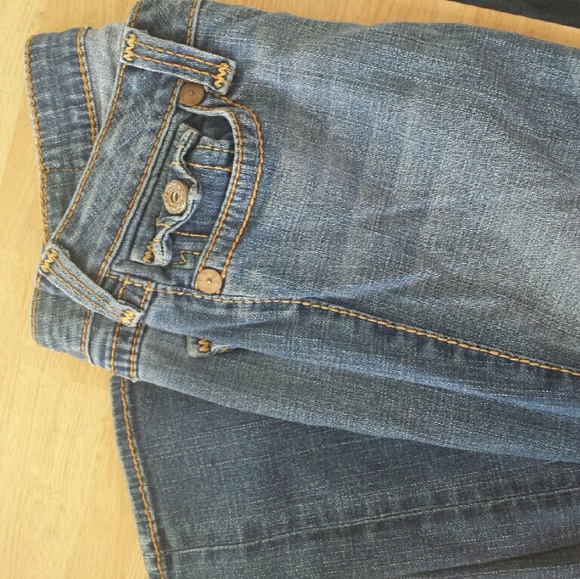 Women's True Religion jeans - Picture 3 of 6