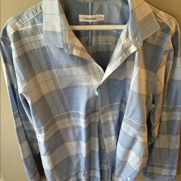 Men's dress shirt