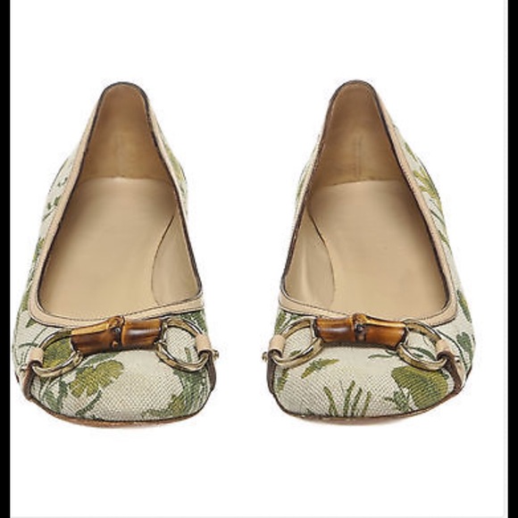Gucci bamboo flats size 7B.