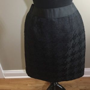 Loft Houndstooth skirt sz 10