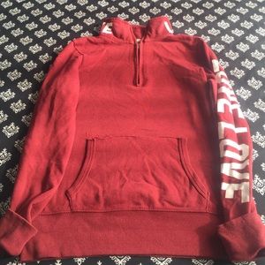High neck , sweatshirt