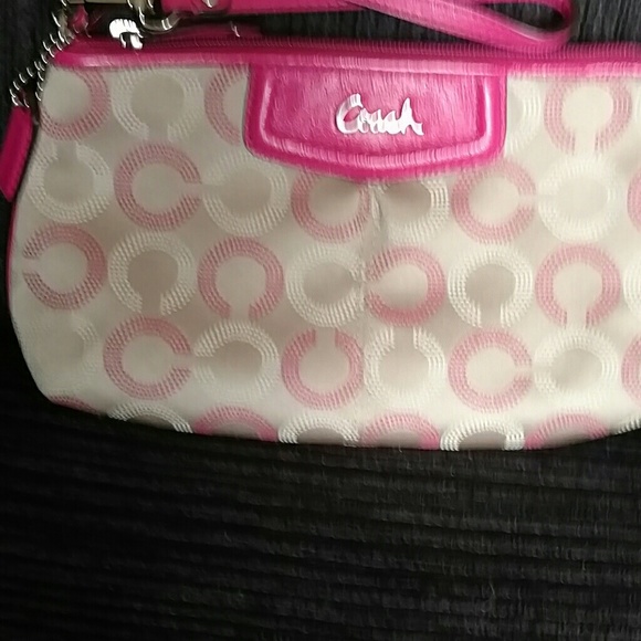 Coach medium wristlet