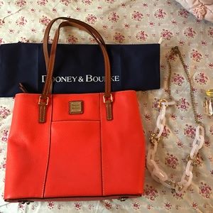 Authentic Dooney&Bourke small Lexington shopper.