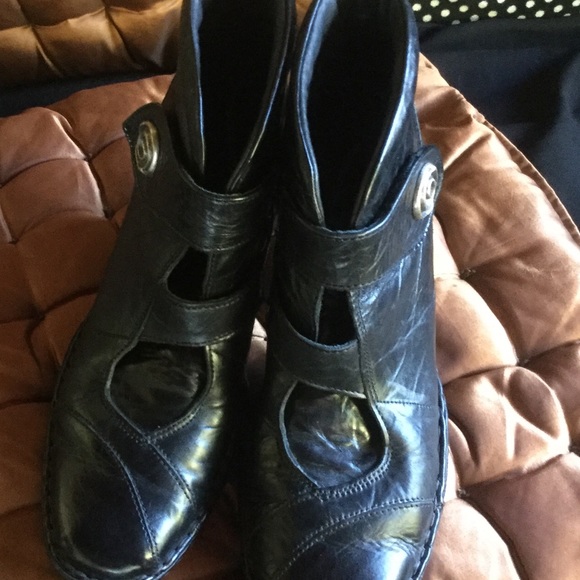 Josef Seibel  ankle boots