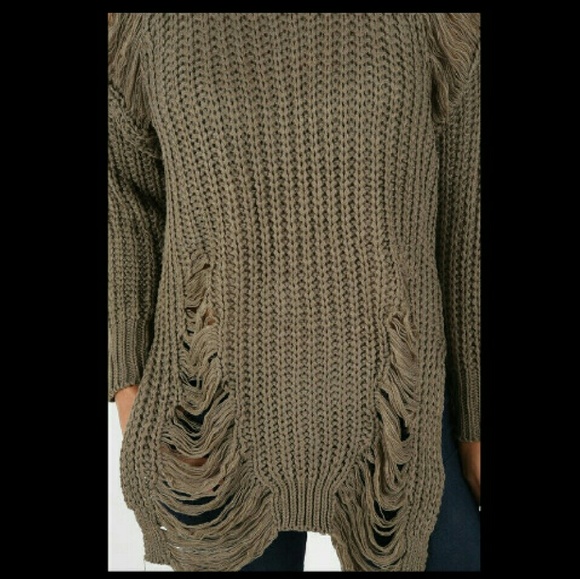 Distressed Sweater Khaki - Picture 4 of 4