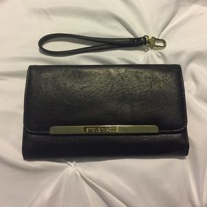 Steve Madden wristlet 👛