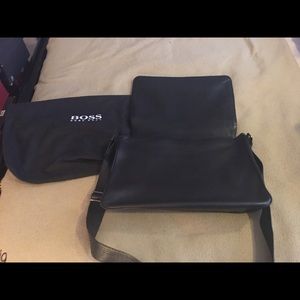 Hugo boss messenger bag