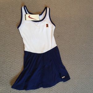 Nike tennis dress with tags
