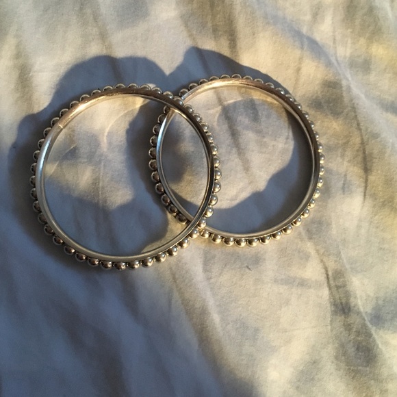 Bracelets - Picture 1 of 1