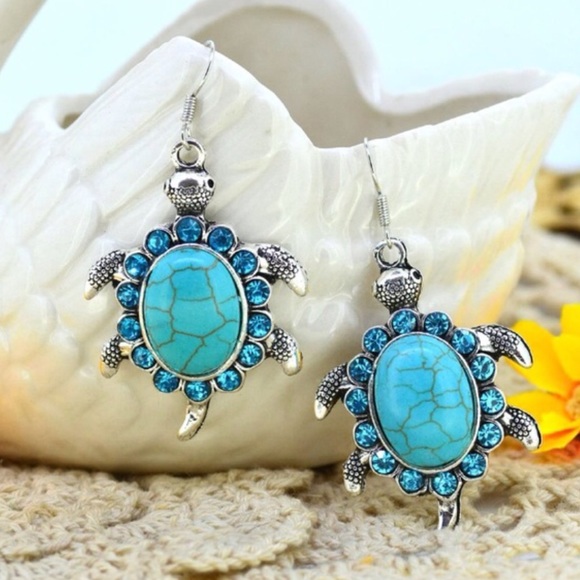 (L3) Turtle Earrings - Picture 2 of 3