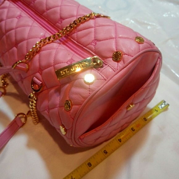 St. John Couture Pink Lambskin Barrel Bag - Picture 2 of 4