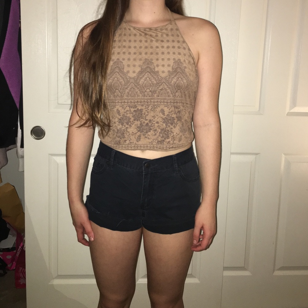 Crop top