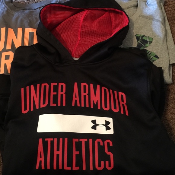 ***SOLD****UNDER ARMOUR BUNDLE - Picture 2 of 3