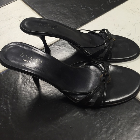 Gucci slide sandals