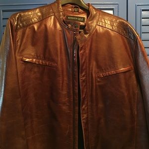 Waist length leather jacket! Great condition