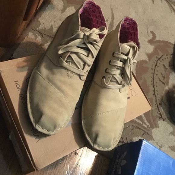 Toms Wmn - Picture 3 of 4