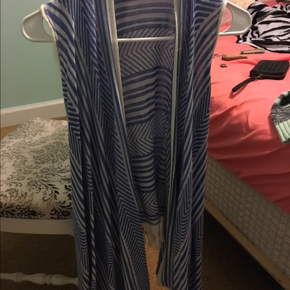 2 Cardigans - Picture 2 of 2