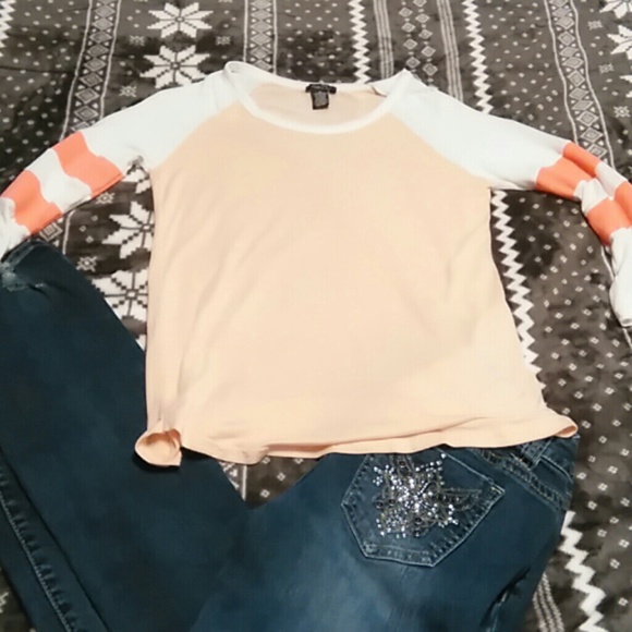 Rue 21 medium shirt