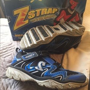 Skechers Z strap sneakers