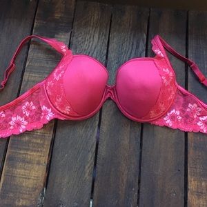 Victoria's Secret Angels bra