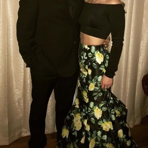 Sherri Hill sz 4 formal dress! Only worn once!