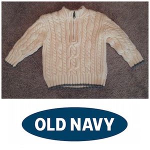 ⚡️ Cable knit sweater