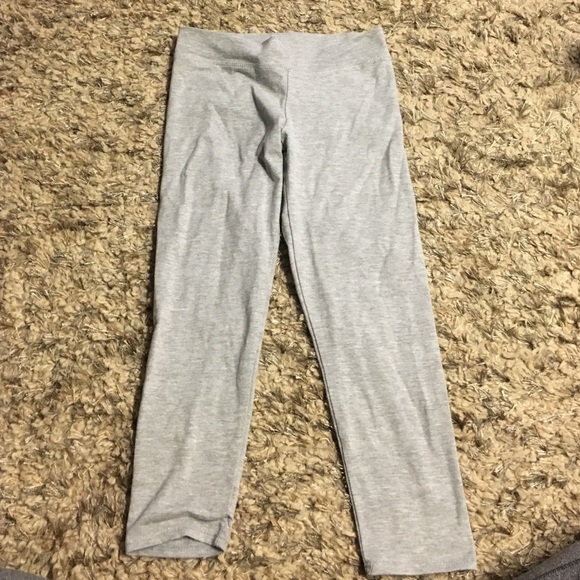 NEW! Grey legging Sz. Small (cannot fit m)