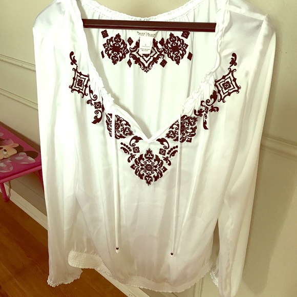 White House Black Market dressy blouse