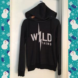 SALE✨Wildfox hoodie Wild Thing ☃