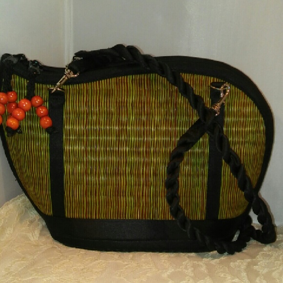 Wave Saraye Tatmai Style Grass Woven Purse