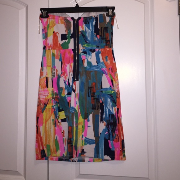 Multicolored Strapless dress - Picture 3 of 4