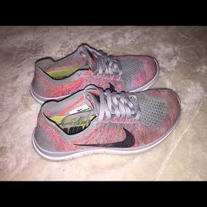Nike fly knit