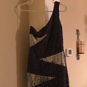 Off shoulder sequin detailed blue/gray dress