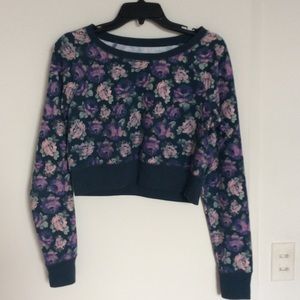 Sweatshirt crop