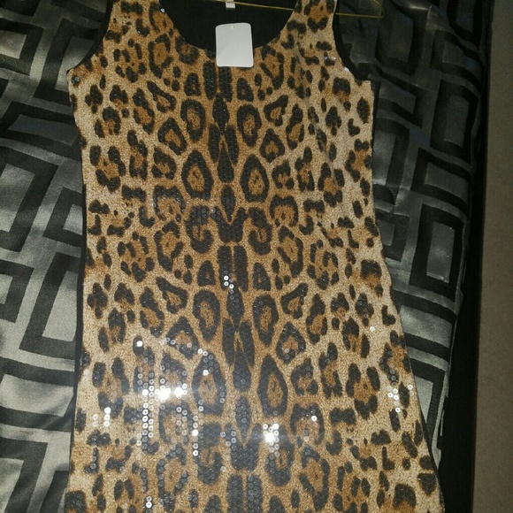 Cheetah Sequin Dress with black back - Picture 2 of 3