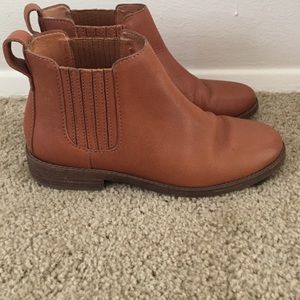 Madewell Chelsea boots