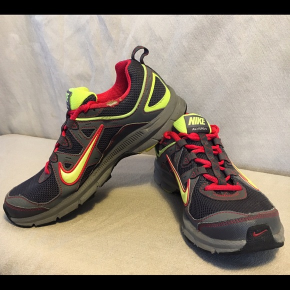 Women's NikeAir Alvord 9 Trail Running Shoe