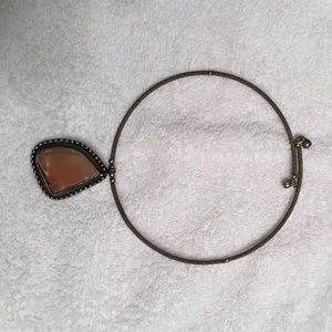 Amber stone choker