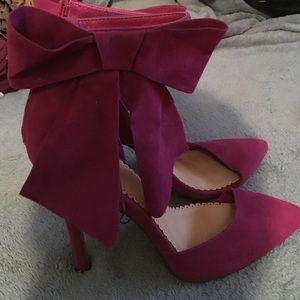 Point toe 4 inch heels