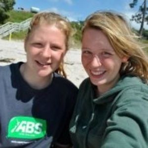 Meet your Posher, Georgiana